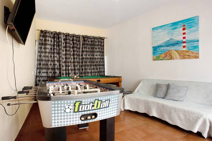 Casa de vacaciones "El Faro Sardina" con vistas al mar, terraza y Wi-Fi in Gáldar, Gran Canaria Norte