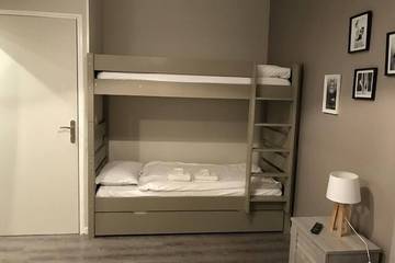 Appartement De Vacances pour 2 Personnes dans Saint-Quentin, Aisne, Photo 1