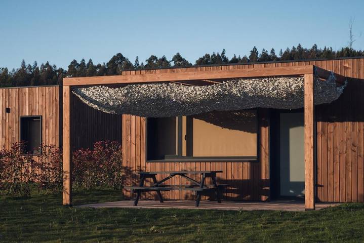Albergue para 6 personas, con Terraza y Jardín además de Piscina y Vistas al lago en Carral - 3