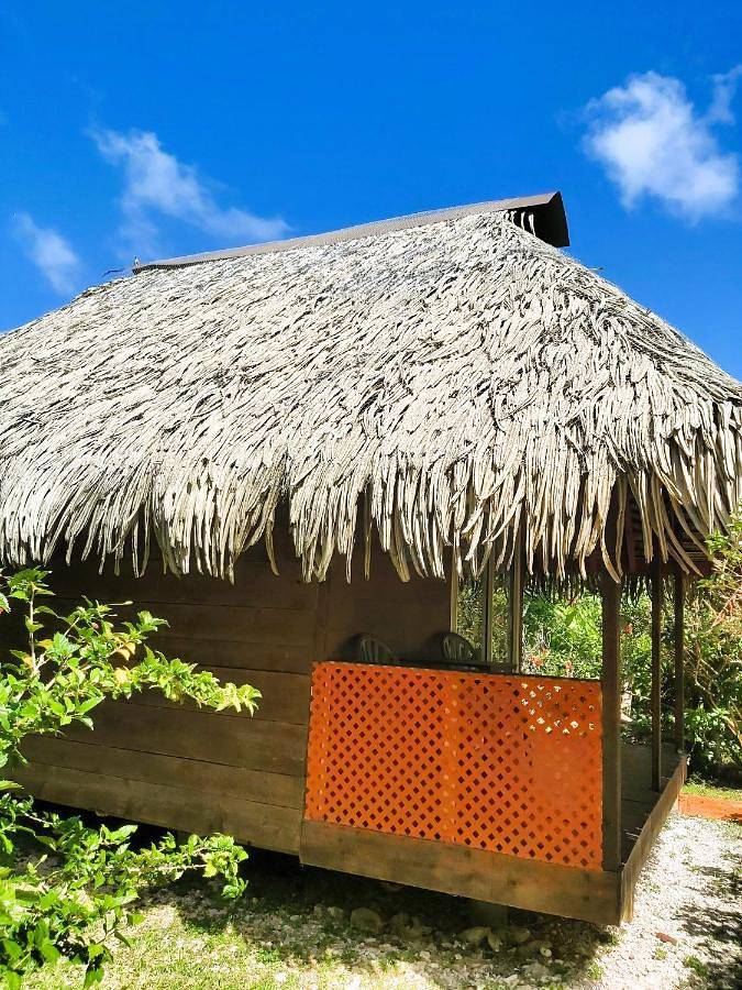 Maison d’hôte pour 2 personnes, avec jardin ainsi que piscine et terrasse dans Huahine - 2
