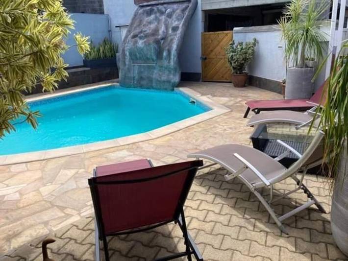 Haus mit Privatpool, Parkplatz, Klima - 4 Pers. in Saint-Louis, La Réunion