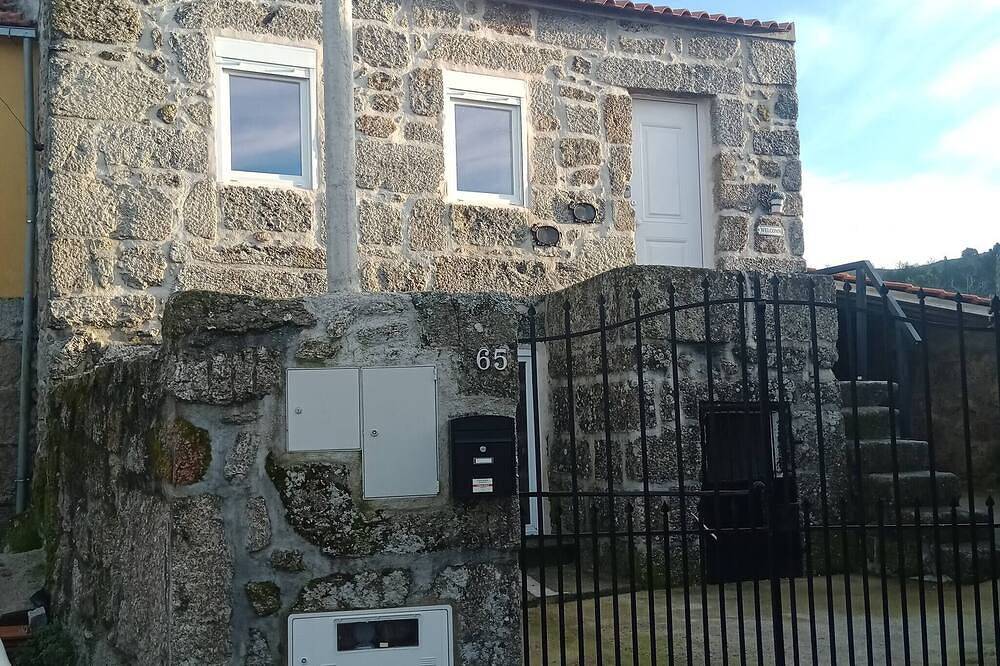 Ganze Wohnung, Ferienhaus Aldeia Da Serra – historische Gebiete Portugals in Celorico S.Pedro, Serra da Estrela