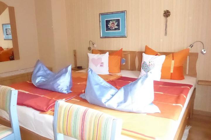 Ferienwohnung für 2 Personen, mit Whirlpool und Terrasse sowie Garten in Lissendorf - 2