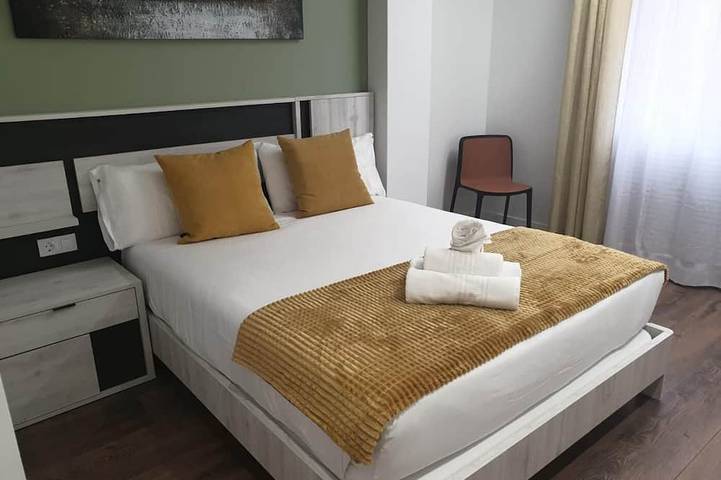 Ganze Wohnung, San Antón, apartamento de lujo by El Rincon in Logroño, La Rioja Provinz