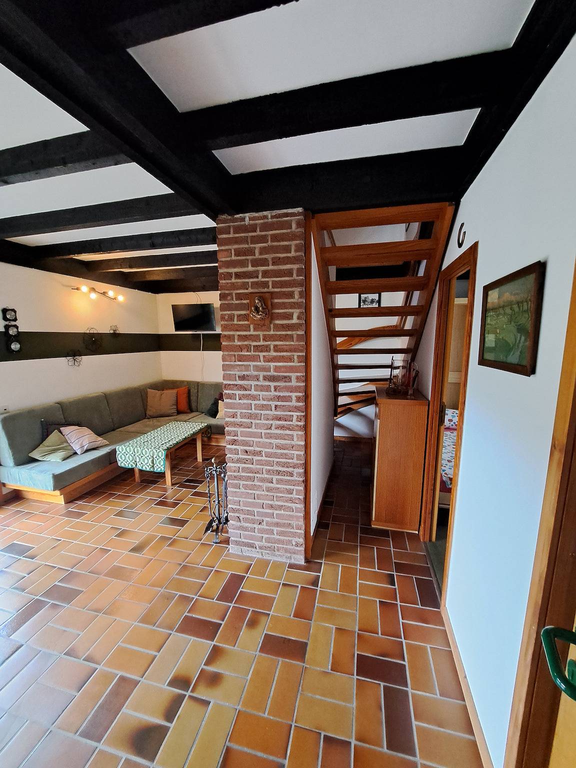 Ferienhaus 'Landhaus' mit Bergblick, privater Terrasse und Wlan in Bad Berleburg, Kreis Siegen-Wittgenstein