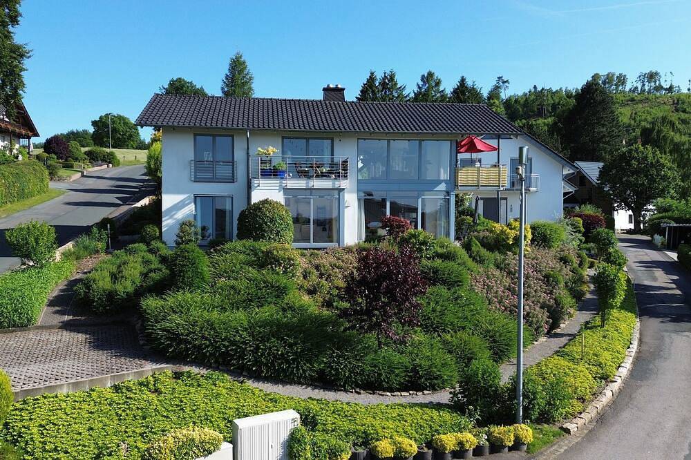 Ganze Wohnung, Ferienwohnung Teuto-Idyll optimaler Startpunkt für Wanderungen und Fahrradtouren in Heiligenkirchen, Detmold