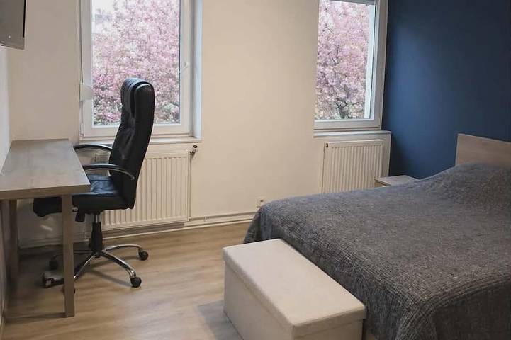 Chambre chez l'habitant in Calais, Région de Calais