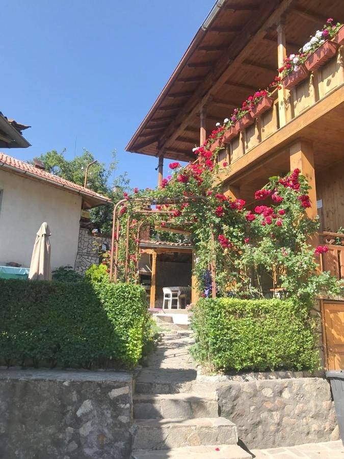 Maison d’hôte pour 2 personnes, avec jardin et terrasse à Koprivchtitsa