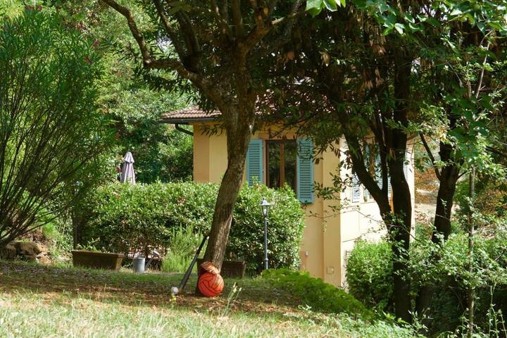 Villa pour 6 personnes, avec Terrasse ainsi que Jardin et Vue à Florence - 4