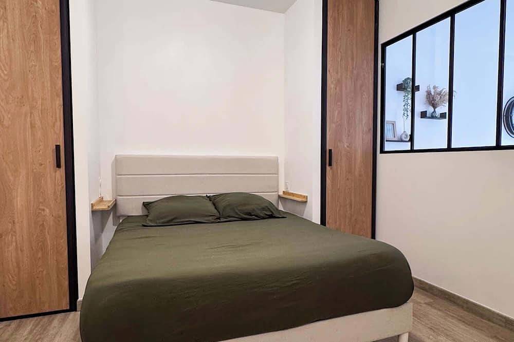 Entire apartment, Tranquiloue - Appartement cosy 15min du Puy du Fou in Les Herbiers, Loire Valley