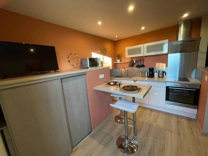 Gîte pour 2 personnes, avec jacuzzi et terrasse à Troyes - 4