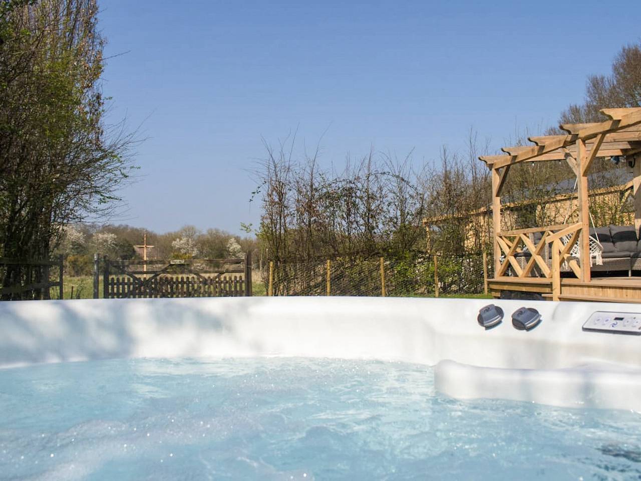 Fern Lodge - Uk36772 in Funtington, West Sussex
