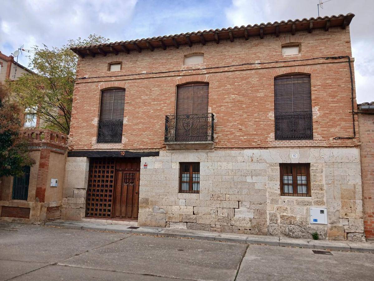 Seven-Bedroom House in Moncloa-Aravaca, Madrid