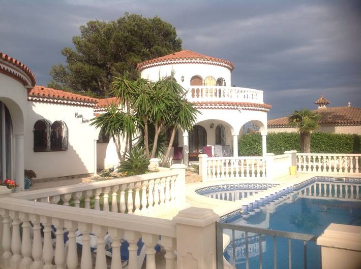 Holiday rental for 10 people, with balcony and garden, with pets in Costa Dorada