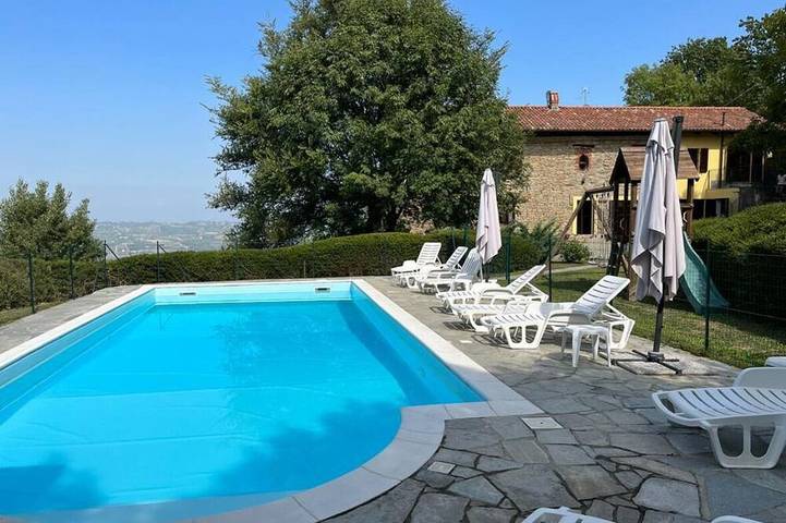 Agriturismo für 10 Personen, mit Garten in Norditalien