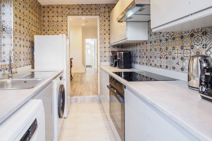 Host & Stay | Roach Street in Rochester, Kent Downs