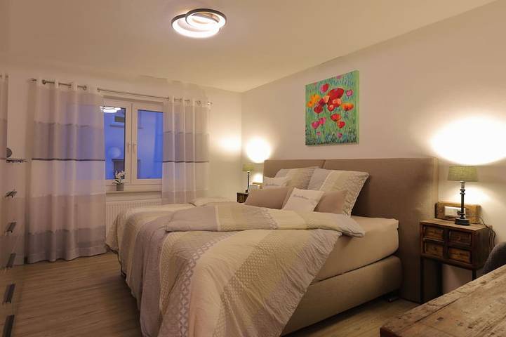 Ferienhaus für 14 Personen, mit Balkon und Garten in Mastershausen - 2