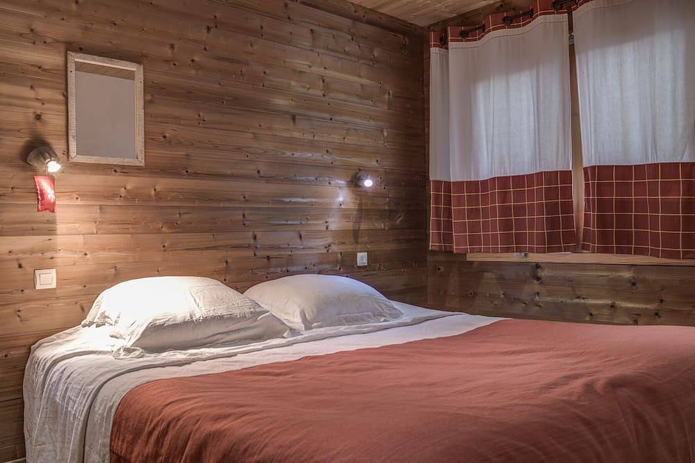 Appartement entier, Appartement dans chalet  à moins de 5 mn de la Clusaz in Saint-Jean-de-Sixt, Région d'Annecy