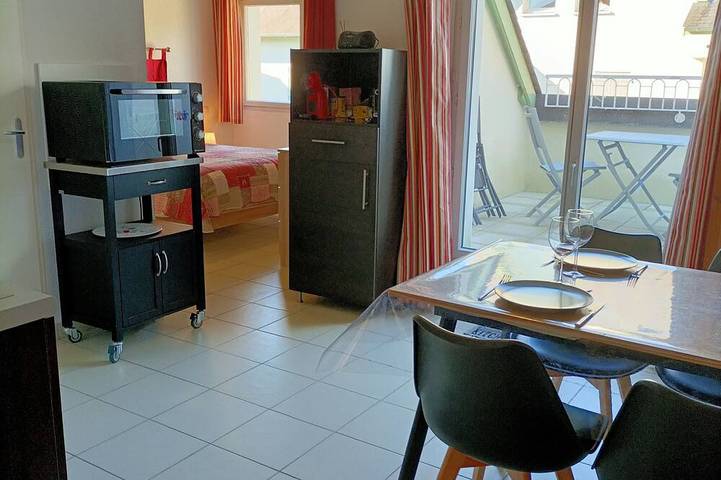 Ferienwohnung für 2 Personen, mit Balkon und Pool - 1