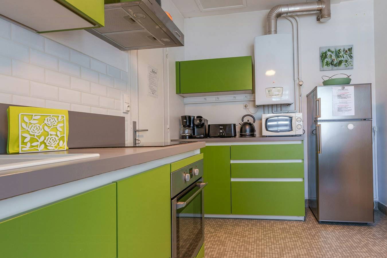 Casa de los años 70 con jardín cerca de Tours in Joué-lès-Tours, Región de Tours