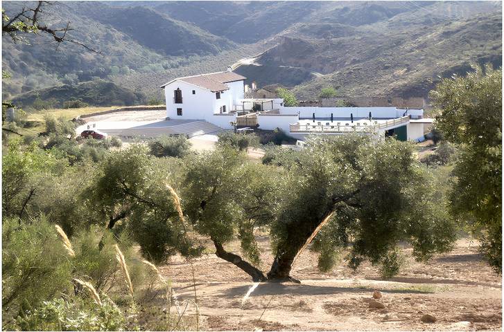 Chalet para 8 personas, con balcón y piscina en Loja - 2