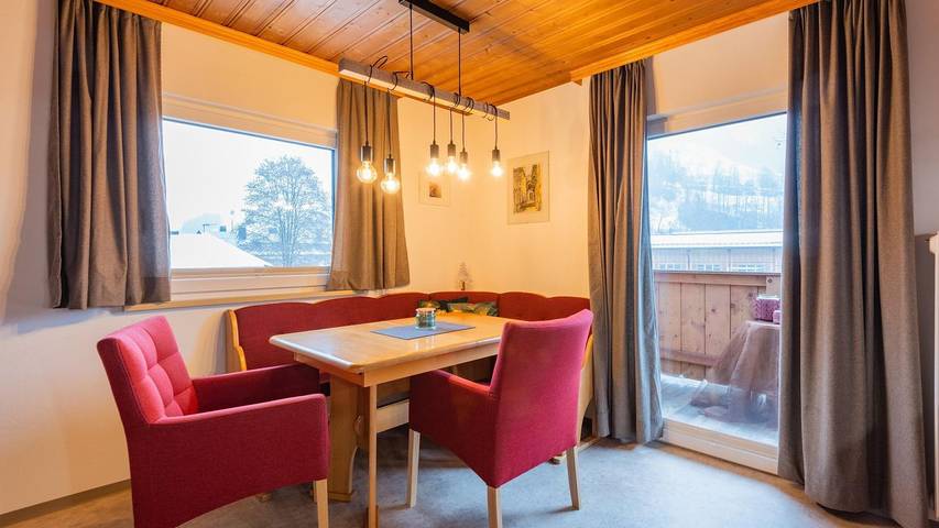 Ferienwohnung für 5 Personen, mit Balkon in Kitzbühel - 3