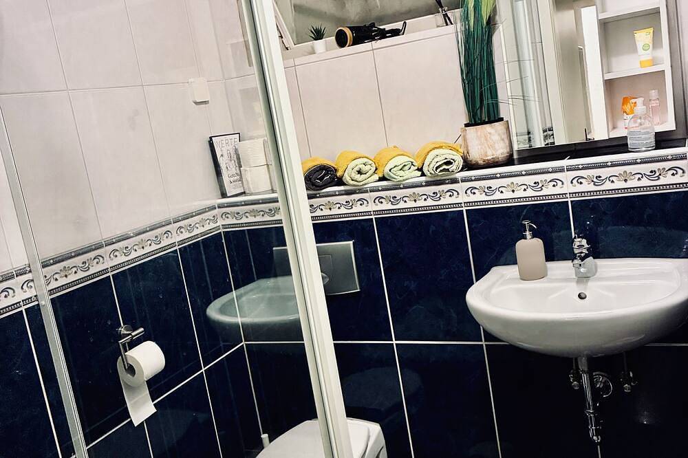 Ganze Wohnung, Ruhe & Erholung im Grünen! Mediterranes Landhaus-Apartment mit Jacuzzi in Merchweiler, Saarland