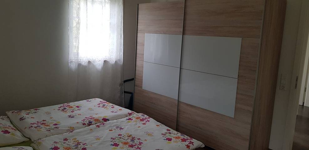 Ganze Wohnung, Ferienwohnung 2" mit privater Terrasse und Wlan in Sulzbach an der Murr, Rems-Murr-Kreis