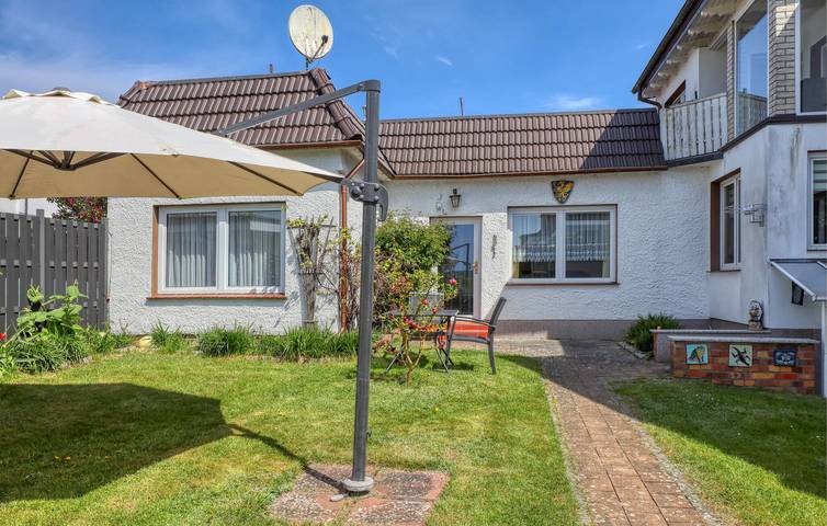 Ferienhaus für 2 Personen, mit Terrasse in Waren (Müritz) - 2