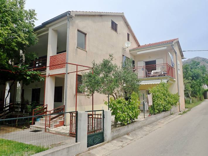 Studio für 3 Personen, mit Balkon in Starigrad