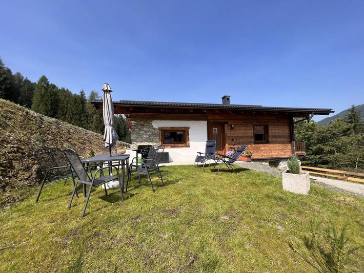 Ferienhaus für 6 Personen, mit Balkon und Terrasse sowie Garten und Ausblick in Bruck an der Glocknerstraße