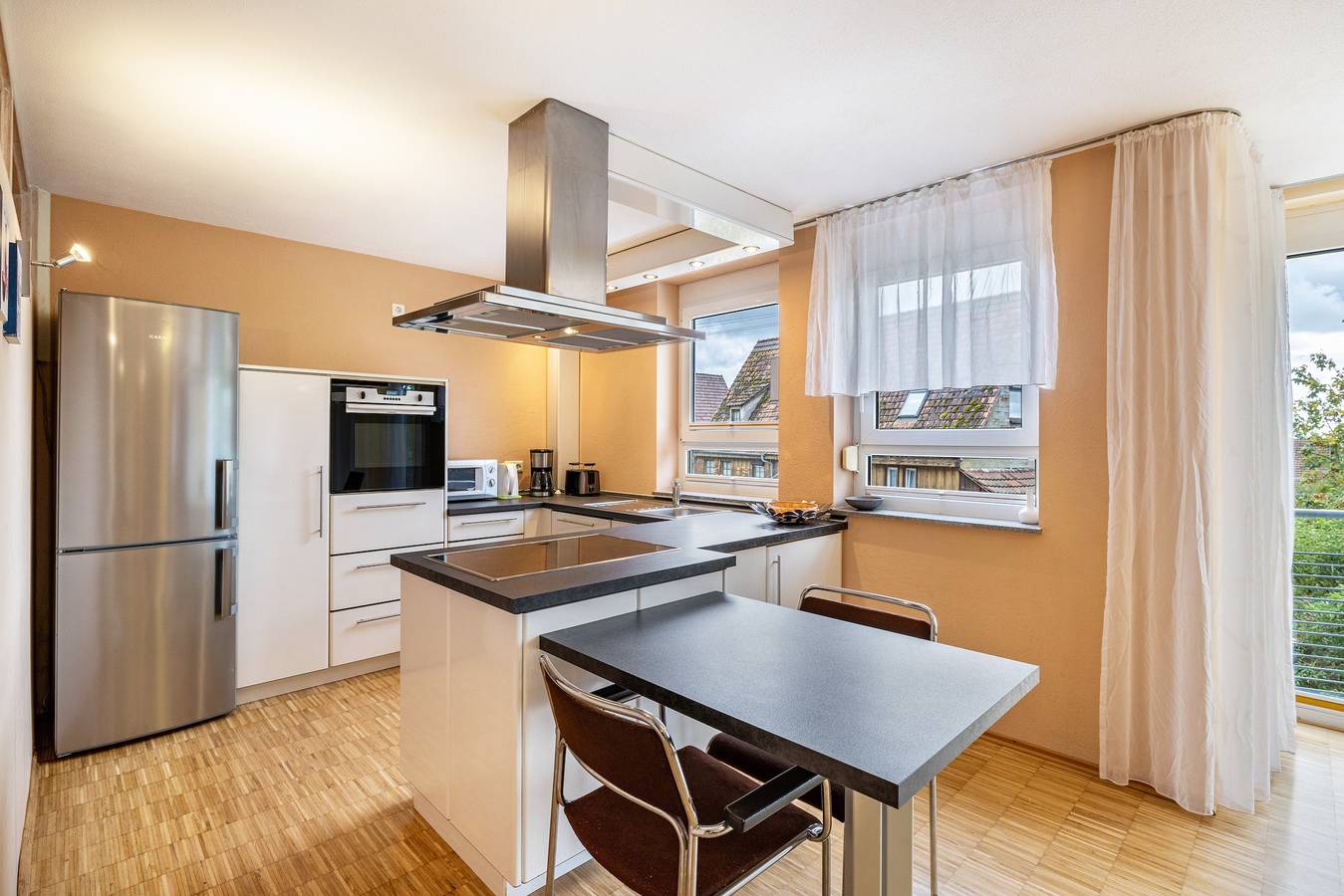 Ganze Wohnung, Ferienwohnung Gäufelden 120 Qm" mit Balkon und Wlan in Gäufelden, Nordschwarzwald
