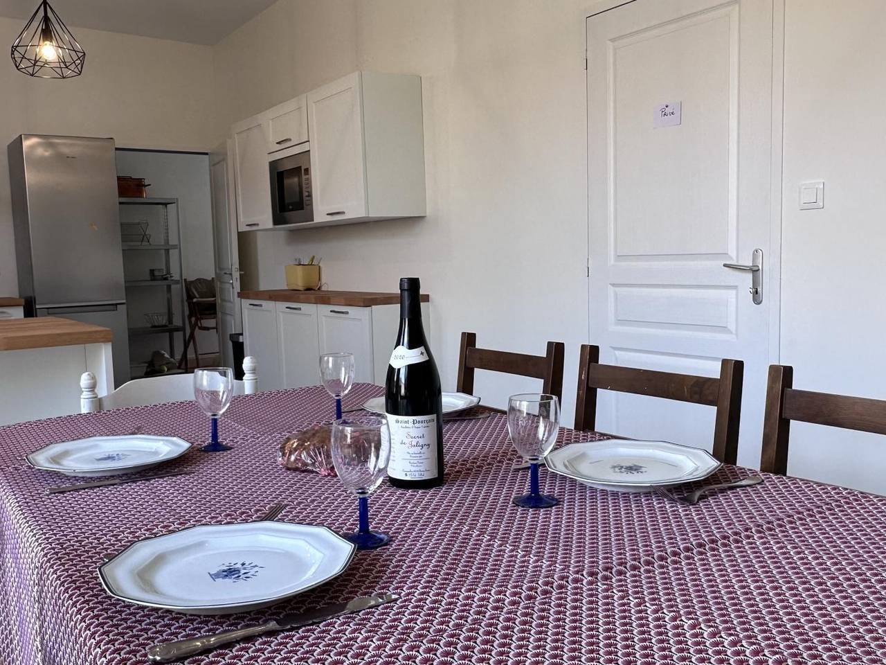 Maison de charme à Jaligny-sur-Besbre, 4 chambres, jardin, draps & ménage inclus in Jaligny-sur-Besbre, Région de Vichy