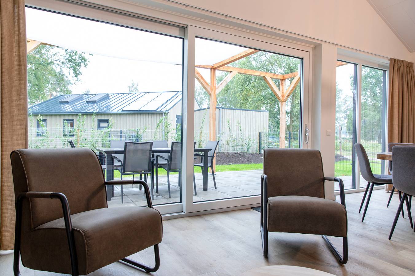 Luxe 6 persoons vakantiehuis op een huisdiervriendelijk vakantiepark nabij Hardenberg in Hardenberg, Regio Zwolle