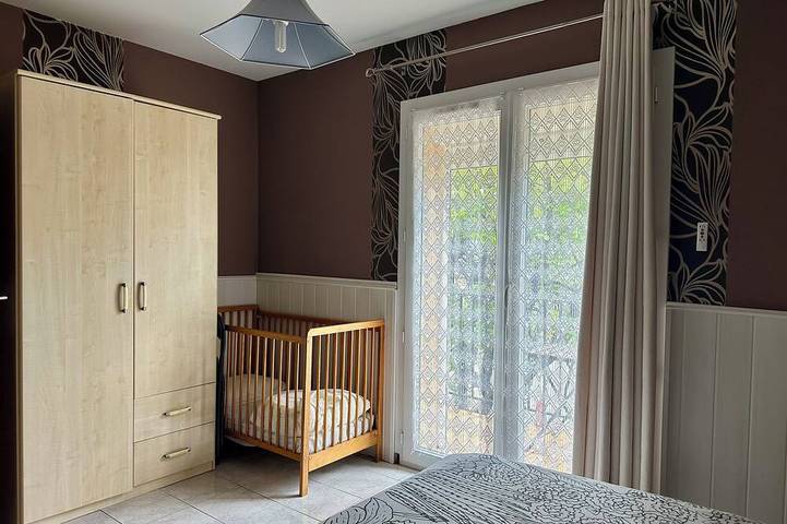 Gîte pour 10 personnes, avec balcon et jardin dans Office de Tourisme des Salles sur Verdon - 4
