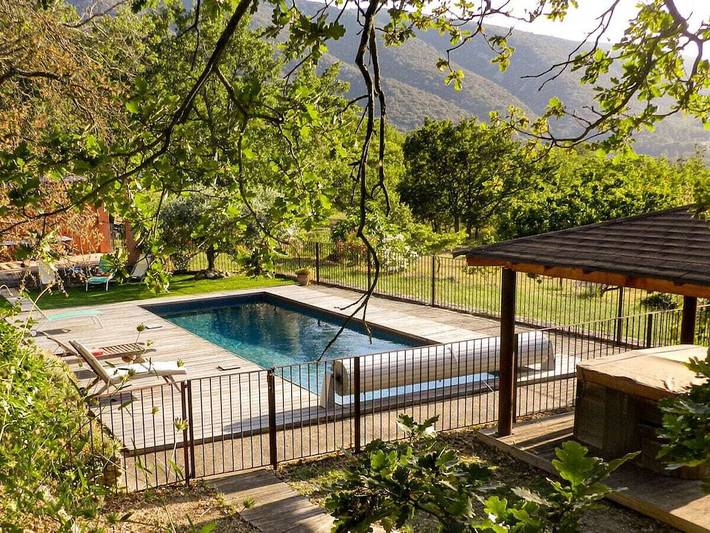 Casa de vacaciones en Bonnieux con piscina. in Bonnieux, Parque natural regional del Luberon