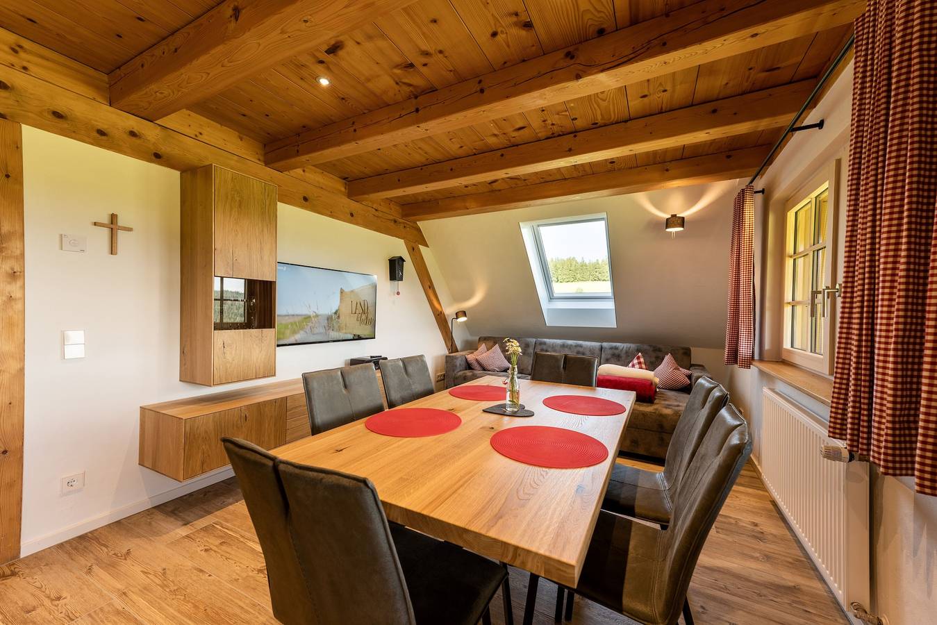 Ganze Wohnung, Ferienwohnung 'Tannenstube' mit Bergblick, Balkon und Wi-Fi in Breitnau, Südschwarzwald