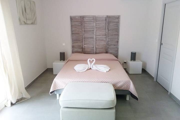 Villa pour 8 personnes, avec jacuzzi et jardin, animaux acceptés à L'Île-Rousse - 3