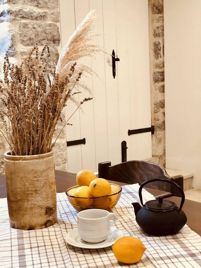 Maison d’hôte pour 2 personnes, avec sauna et jardin dans Tivat