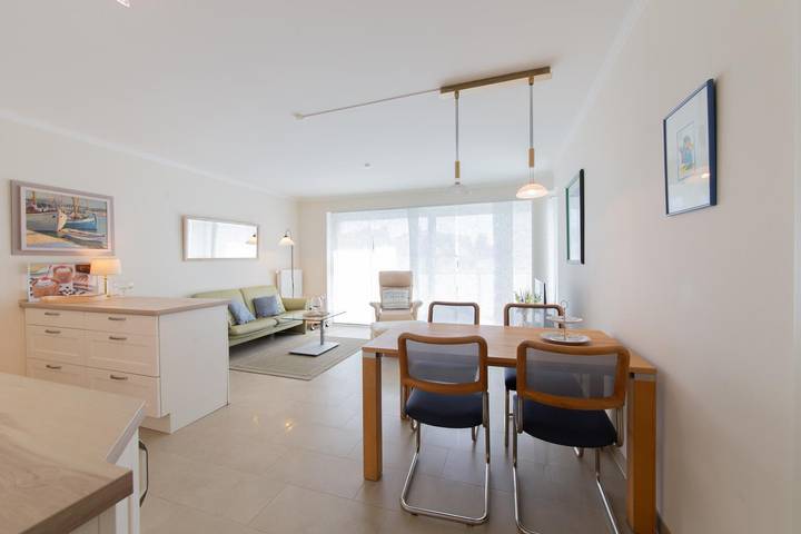 Apartamento entero, Apartamento de vacaciones para 2 personas con balcón in Timmendorfer Strand, Distrito de Holstein Oriental