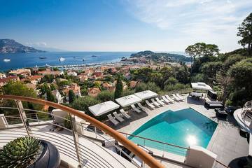 Villa pour 16 personnes, avec jardin ainsi que terrasse et jacuzzi à Saint-Jean-Cap-Ferrat