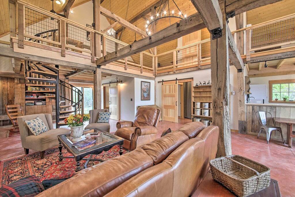 Bloomington Cabin: 4 Mi to Indiana University in Monroe County (IN)