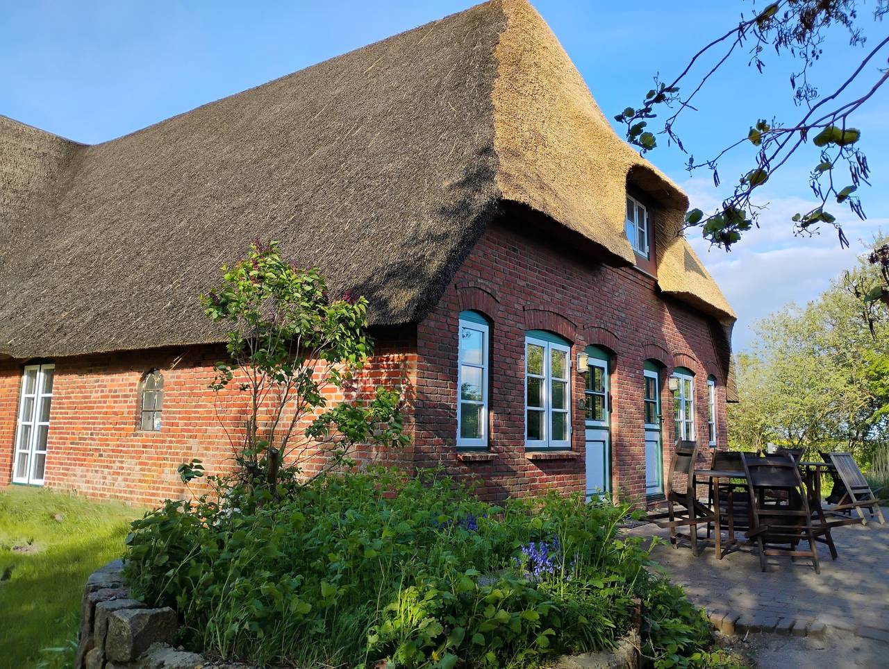 Ganze Wohnung, Ferienwohnung 2" mit Gemeinschaftsgarten, Terasse und Wlan in Rodenäs, Nordfriesland