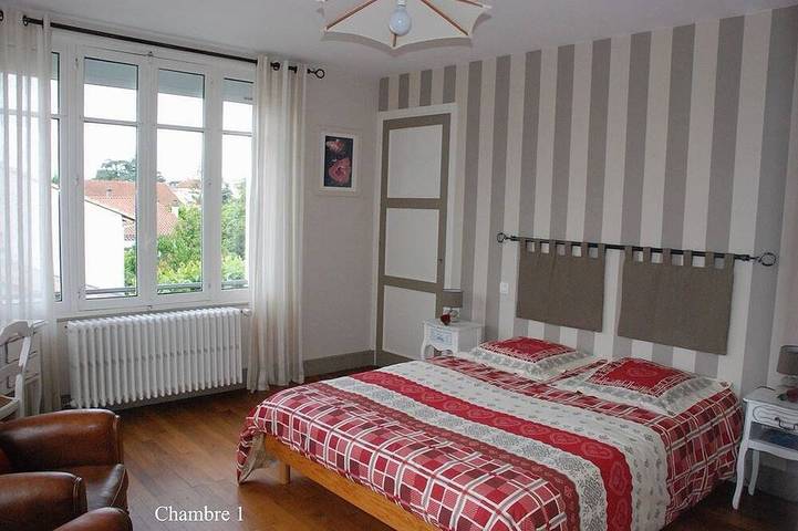 Le Clos de Musset, 3 bedrooms, 6 bathrooms, TV, garden, parking, and more in Romans-sur-Isère, Valence und Umgebung