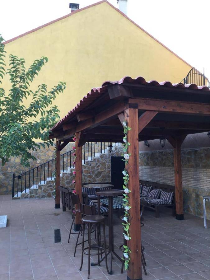 Two-Bedroom Apartment in Aldea del Fresno, Provincia de Madrid