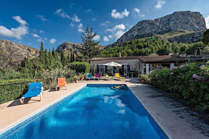 Villa for 6 people, with garden and pool, with pets - 1
