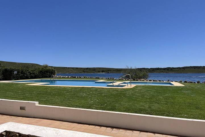 Appartement de vacances pour 2 personnes, avec terrasse ainsi que piscine et jardin - 1