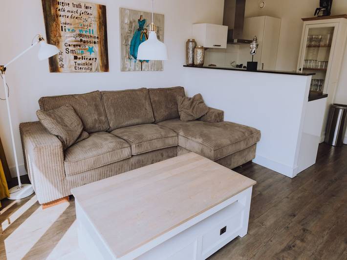 Vakantieappartement voor 12 personen, met tuin in Uitgeest