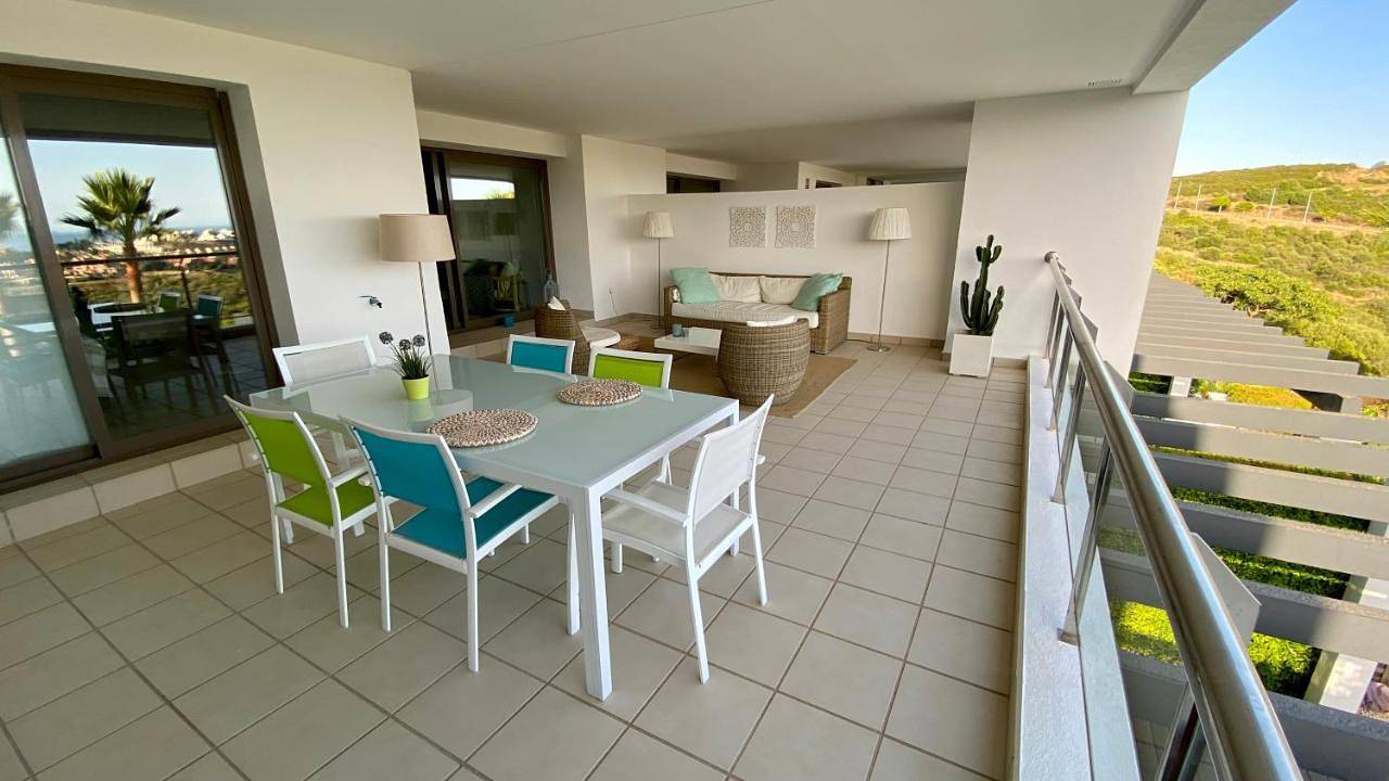 Apartamento entero, Two-Bedroom Apartment in Casares, Costa del Sol