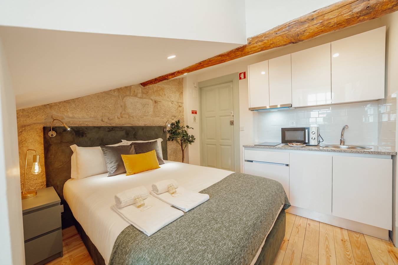 Apartamento inteiro, Downtown Suite F in Cedofeita, Porto